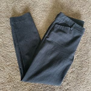 Old Navy Pixie Pant Size 8